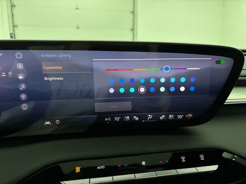 New 2026 Buick Enclave Avenir w/ Super Cruise Package image 6