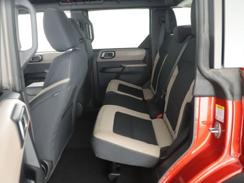 Certified 2023 Ford Bronco Big Bend w/ Sasquatch Package image 21