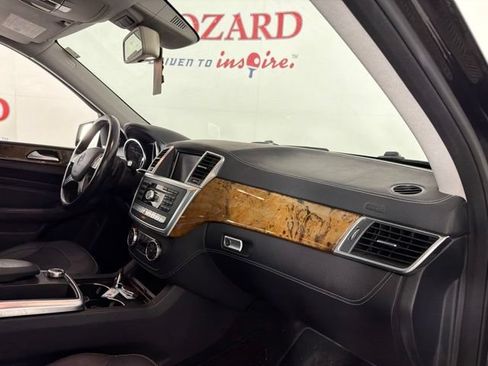 Used 2014 Mercedes-Benz ML 550 4MATIC image 17