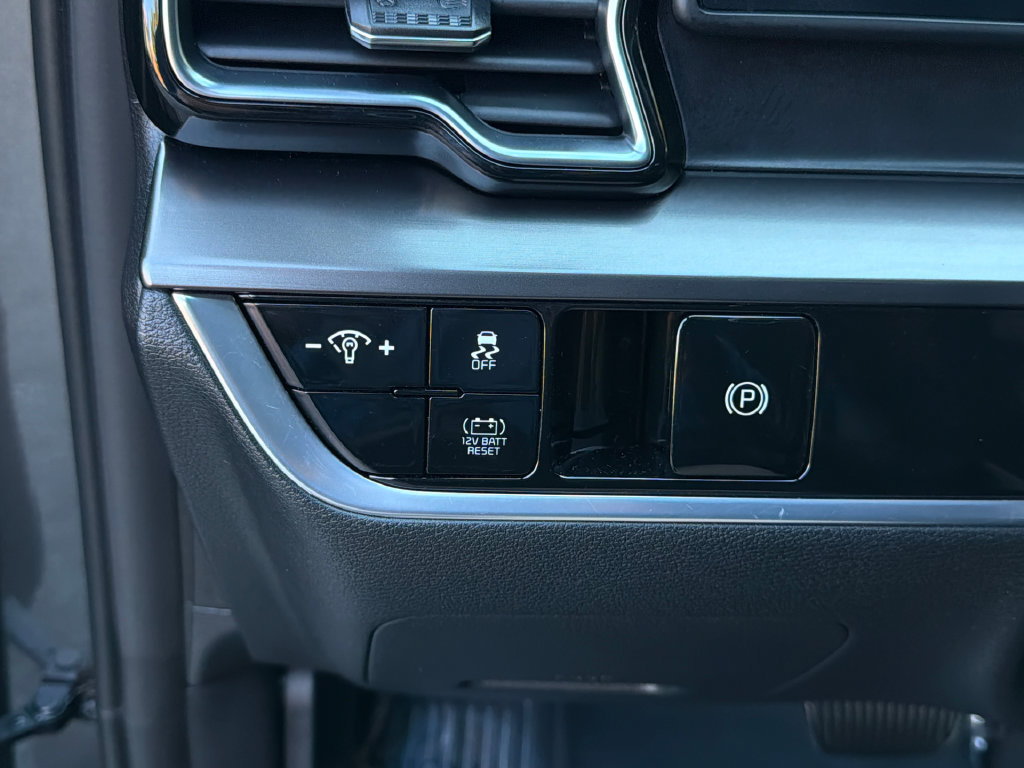 Certified 2023 Kia Sportage EX AWD/4WD image 20