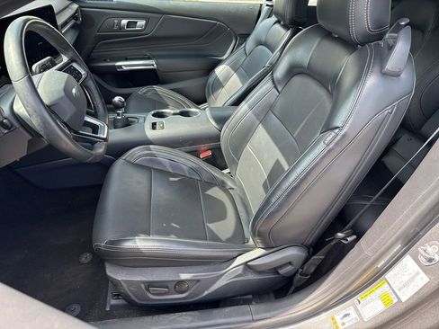 Used 2025 Ford Mustang GT Premium RWD image 11