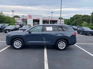 Certified 2024 Toyota Grand Highlander AWD video 2