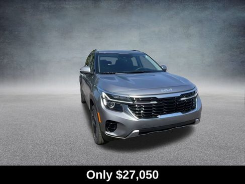 Used 2026 Kia Seltos S image 4