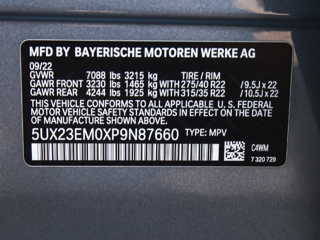 Used 2023 BMW X7 xDrive40i w/ M Sport Package AWD/4WD image 15