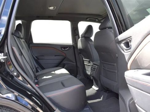 Used 2025 Subaru Forester Sport AWD/4WD image 28
