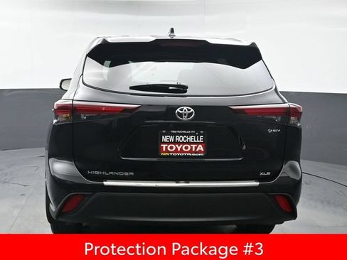 Certified 2026 Toyota Highlander XLE w/ Protection Package #3 (TMS) AWD/4WD image 5