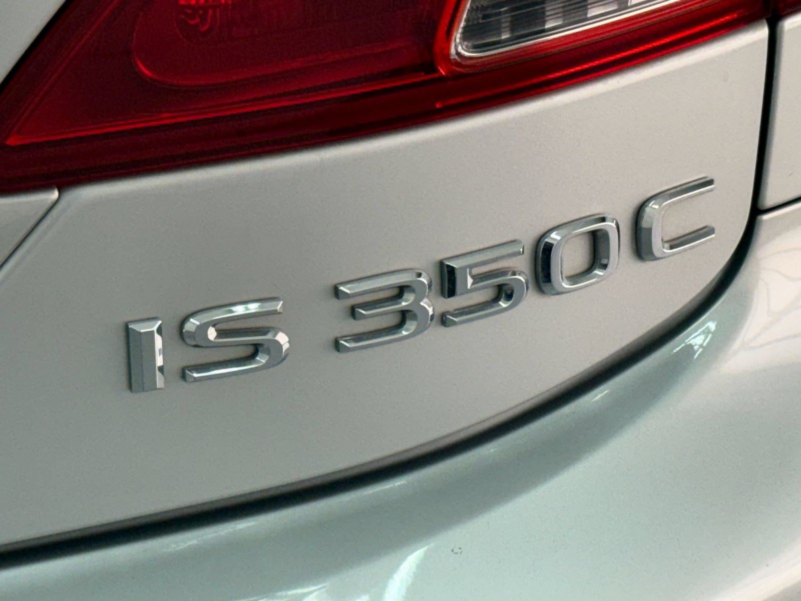 Used 2012 Lexus IS 350C RWD image 25