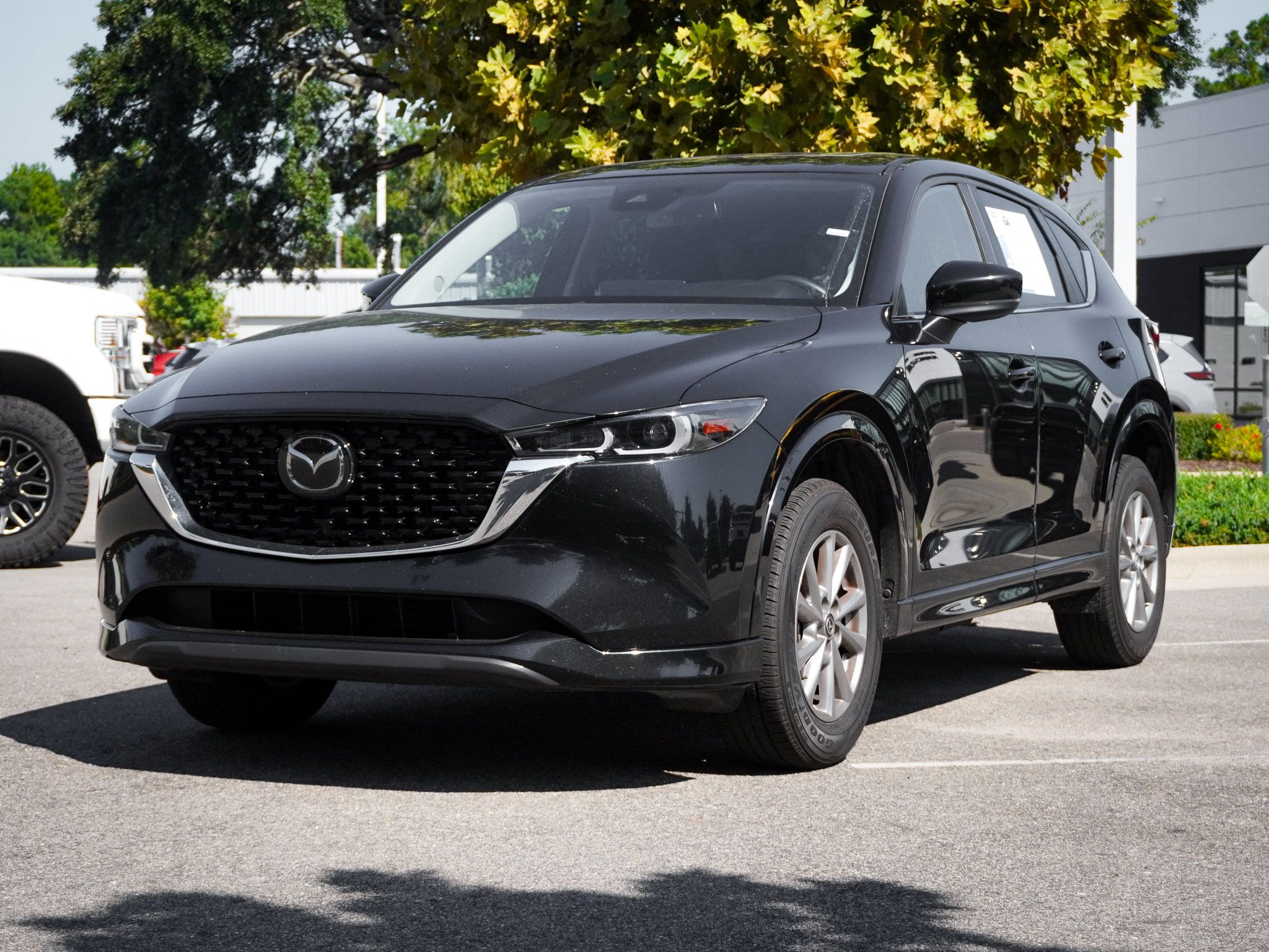 Used 2025 MAZDA CX-5 AWD 2.5 S w/ Preferred Package image 5