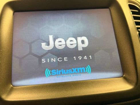 Used 2021 Jeep Compass Trailhawk image 25