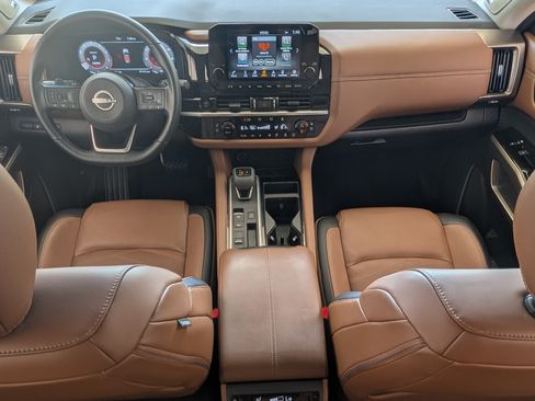 Used 2025 Nissan Pathfinder Platinum w/ Cargo Package FWD image 24
