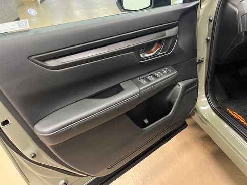 Certified 2026 Honda CR-V TrailSport image 32