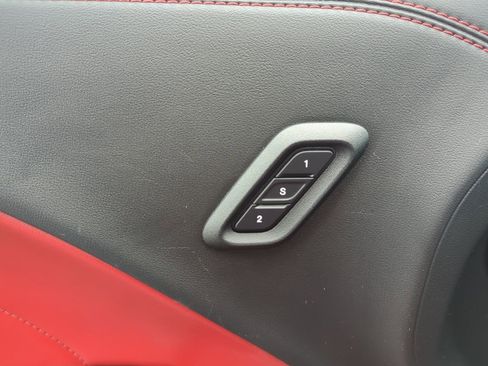 Used 2021 Dodge Challenger SXT w/ Plus Package image 17