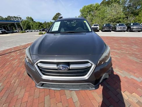 Used 2019 Subaru Outback 2.5i AWD/4WD image 23