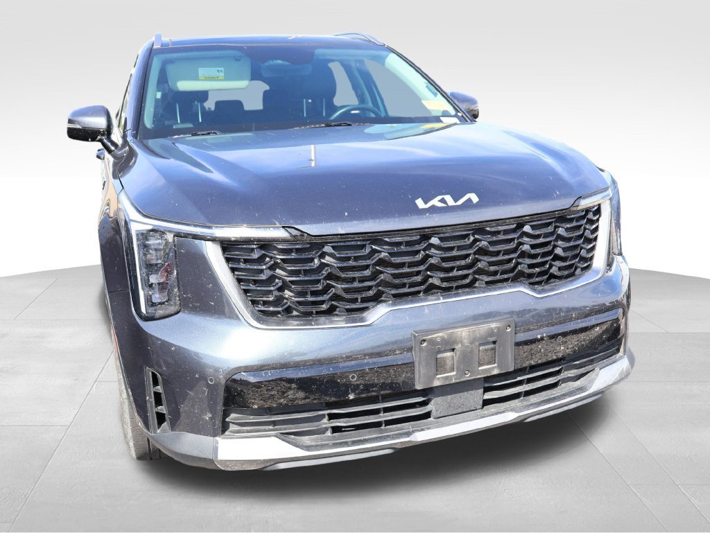 Used 2024 Kia Sorento S w/ Panoramic Sunroof Package FWD image 8