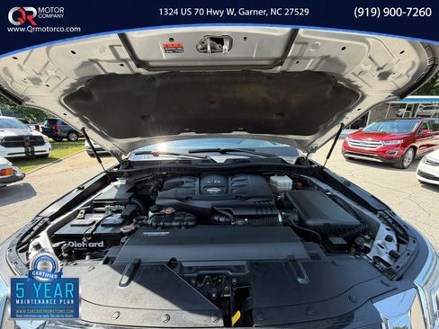 Used 2021 Nissan Armada SL w/ Captain's Chairs Package AWD/4WD image 38