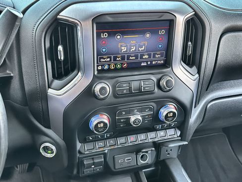 Used 2019 GMC Sierra 1500 SLT RWD image 19