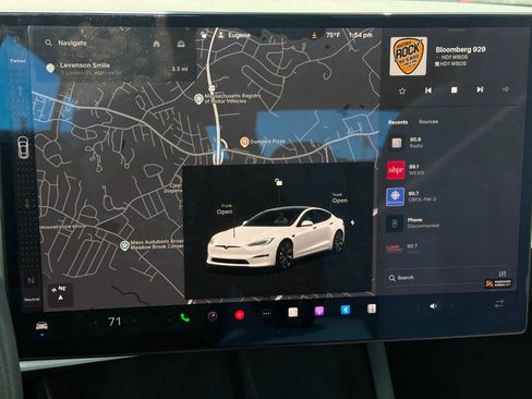 Used 2022 Tesla Model S AWD/4WD image 25