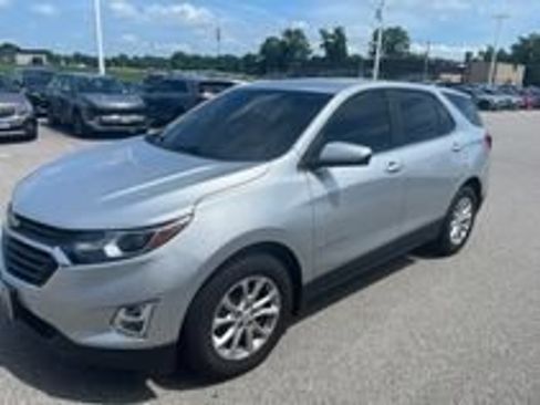 Used 2021 Chevrolet Equinox LT FWD image 1