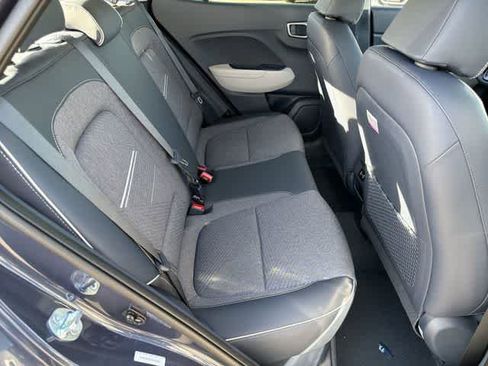 New 2026 Hyundai Venue SEL image 17