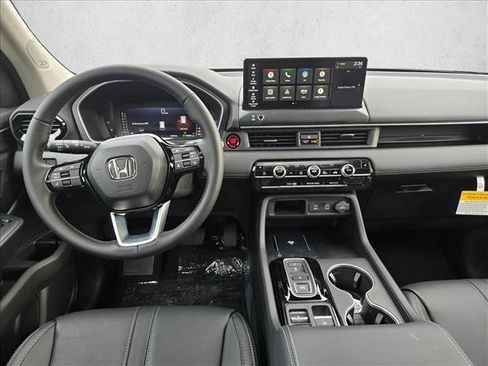 New 2026 Honda Pilot Touring image 11