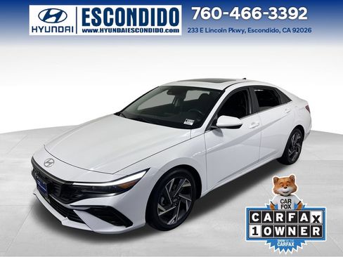 Certified 2025 Hyundai Elantra SEL FWD image 1
