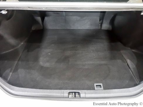 Used 2021 Toyota Camry SE FWD image 26