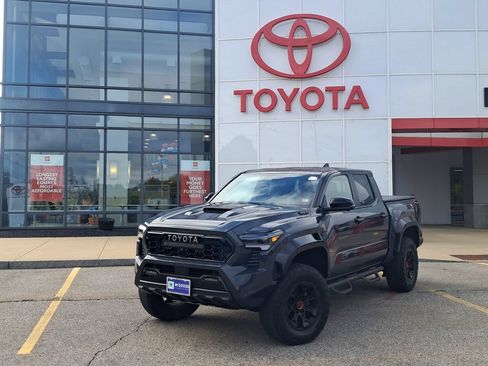 Used 2024 Toyota Tacoma TRD Pro AWD/4WD image 1