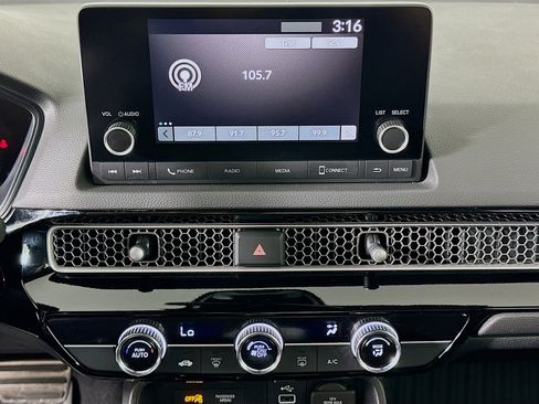 Used 2023 Honda Civic Sport image 22