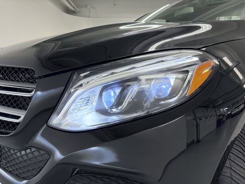 Used 2018 Mercedes-Benz GLE 350 4MATIC image 11