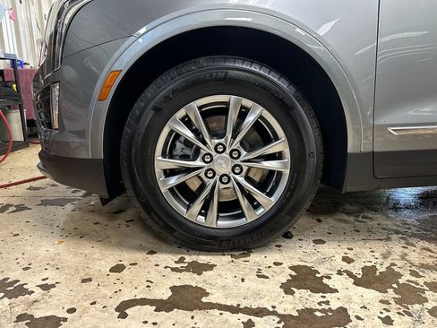 Used 2023 Cadillac XT5 Premium Luxury AWD/4WD image 11