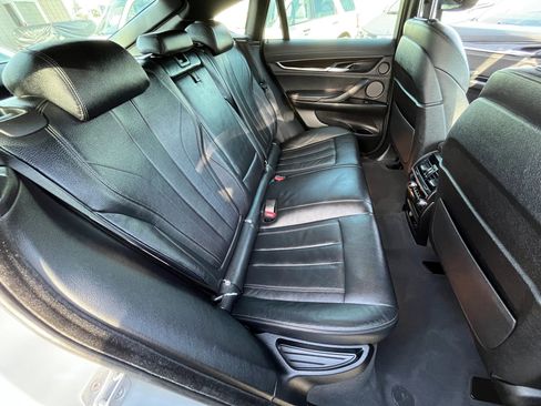 Used 2019 BMW X6 sDrive35i image 15