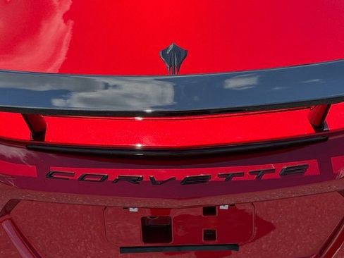 Used 2025 Chevrolet Corvette Stingray Preferred Cpe w/ 2LT RWD image 22