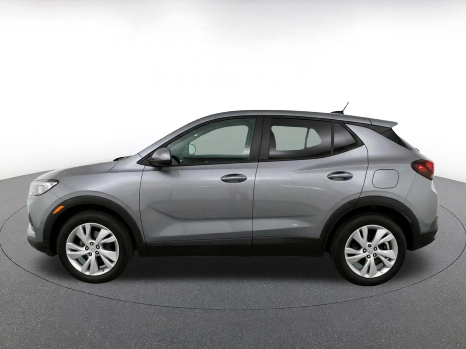 Used 2025 Buick Encore GX Preferred AWD/4WD image 4