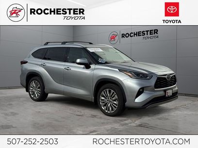 Certified 2025 Toyota Highlander Platinum
