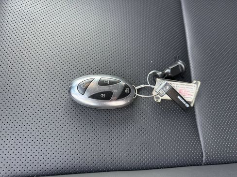 Used 2026 Hyundai Santa Fe SEL FWD image 17