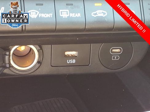 Used 2025 Hyundai Elantra Limited FWD image 24