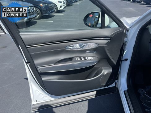 Used 2024 Genesis GV70 2.5T w/ Select Package AWD/4WD image 14