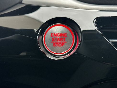 New 2025 Acura MDX FWD image 21