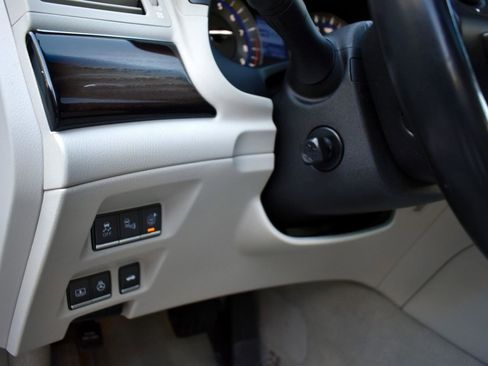 Used 2017 INFINITI Q70 L 3.7 w/ Deluxe Touring Package image 28