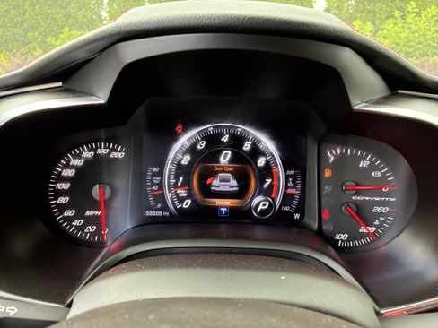 Used 2014 Chevrolet Corvette Stingray Coupe w/ 2LT Preferred Equipment Group RWD image 26