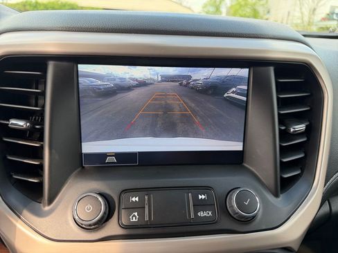 Used 2023 GMC Acadia Denali FWD image 18