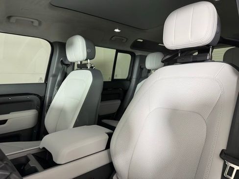 New 2026 Land Rover Defender 110 X AWD/4WD image 5