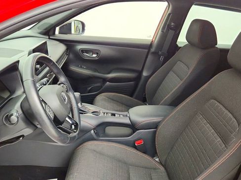 Used 2025 Honda HR-V Sport image 18