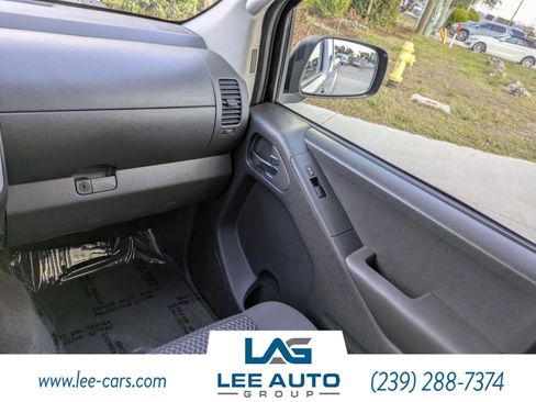 Used 2015 Nissan Frontier SV w/ SV Value Truck Package image 14