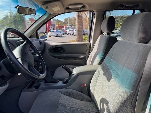 Used 2003 Chevrolet TrailBlazer LS w/ Preferred Equipment Group image 4