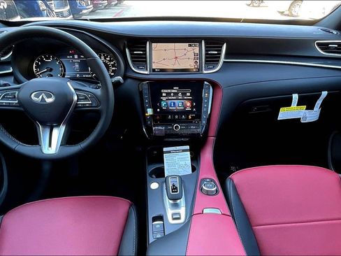 New 2025 INFINITI QX50 Sport image 18