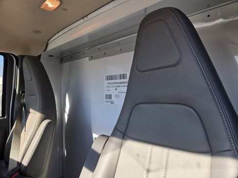 New 2025 Chevrolet Express 3500 w/ Power Convenience Package image 21