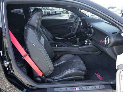 Used 2023 Chevrolet Camaro SS RWD image 39