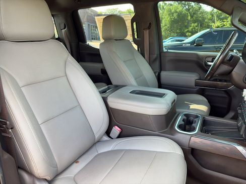 Used 2021 GMC Sierra 1500 SLT w/ SLT Premium Plus Package AWD/4WD image 13