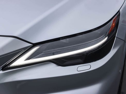 Certified 2025 Lexus RX 500h F Sport image 7